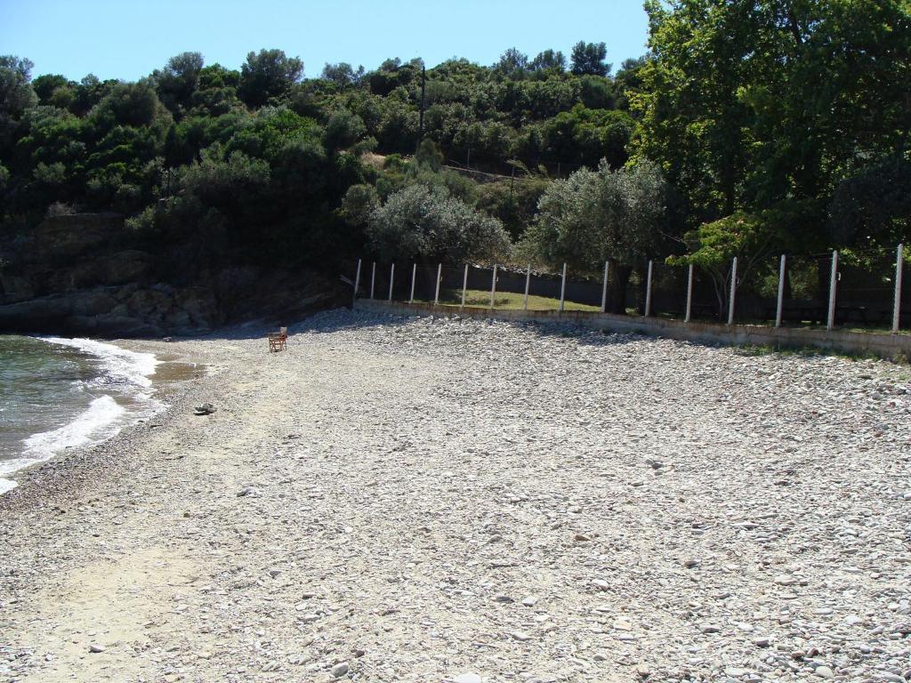 Gialaki Hotel Pyrgadikia Luaran gambar